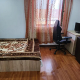 Giulesti, parc Marin Preda, str. Cosmesti, sector 1, centrala, in vila